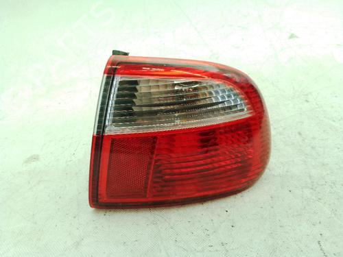 Used Right taillight SEAT TOLEDO II (1M2) 1.6 (100 hp) 27534523