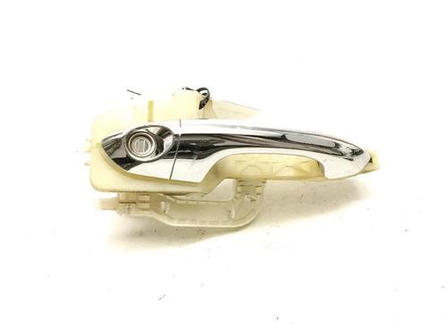 front-left-exterior-door-handle-kia-carens-iv-2013-39047678 main image