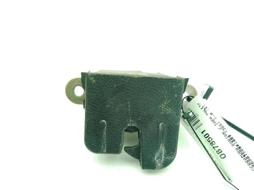 Used Tailgate lock VW PASSAT B7 Variant (365) 2.0 TDI (140 hp) 29875849