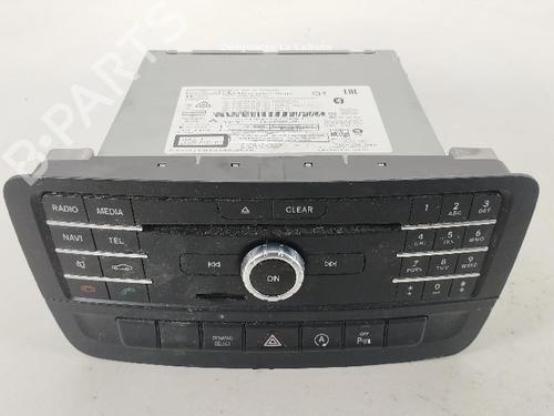 Used Radio MERCEDES-BENZ GLA-CLASS (X156) GLA 200 CDI / d (156.908) (136 hp) 31989223