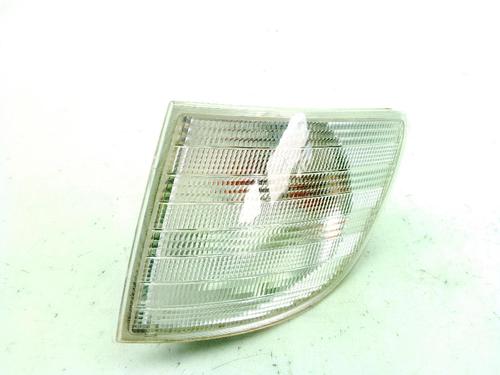 Used Left front indicator Left front indicator MERCEDES-BENZ V-CLASS Van (638/2) V 200 (638.294) (102 hp) 33454744 33454744