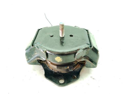 Used Engine mount Engine mount MITSUBISHI PAJERO III (V7_W, V6_W) 3.2 Di-D (V68W) (160 hp) 33716315 33716315