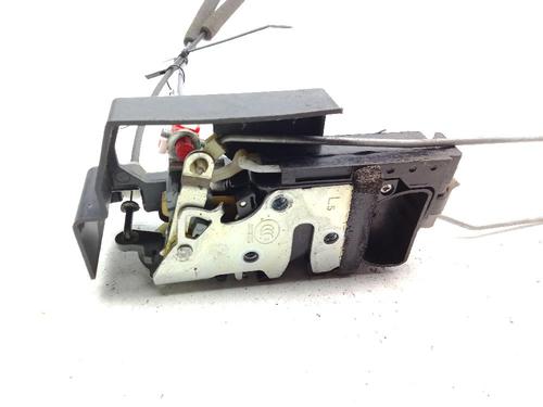 Fechadura frente esquerda SSANGYONG KORANDO (CK) 2.0 e-XDi 4WD (175 hp) 30803582