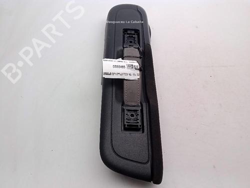 Used Right front window switch Right front window switch CITROËN C3 III (SX) 1.2 THP 110 (SXHNPS, SXHNZT, SXHNZ6) (110 hp) 27889420 27889420