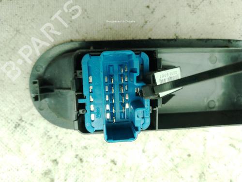 Left front window switch RENAULT MEGANE II (BM0/1_, CM0/1_) 1.5 dCi (BM1E, CM1E) | BP27450246I27 