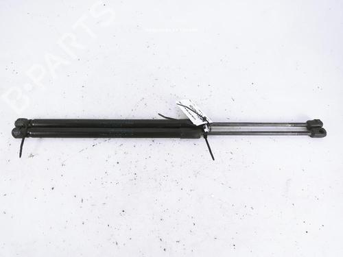 Heckklappendämpfer für VOLVO V60 I (155) D2 (120 hp) 31989009