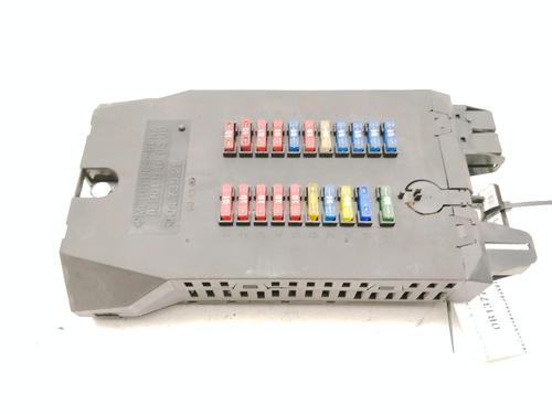 Used Fuse box Fuse box 38189986 38189986