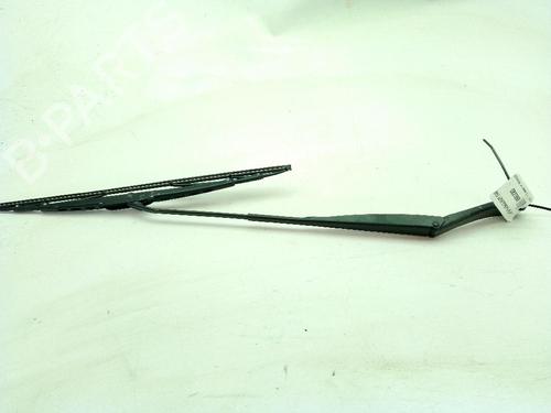 front-windshield-wiper-arm-dacia-duster-hs_-2010-2011-2012-2013-2014-2015-2016-2017-2018-24545947 main image