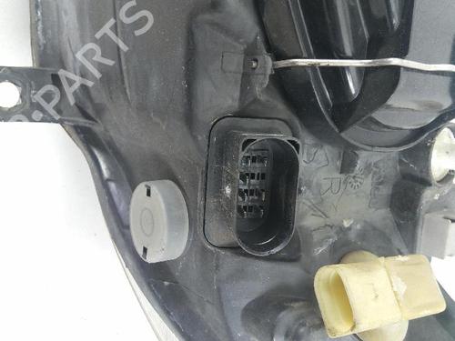 Right headlight SEAT CORDOBA (6K1, 6K2) 1.9 TDI | BP18416808C29 