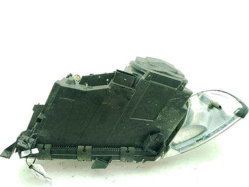 Right headlight AUDI A8 D2 (4D2, 4D8) 2.5 TDI | BP29746768C29 