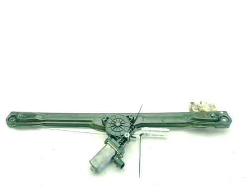 Used Front right window mechanism Front right window mechanism IVECO DAILY VI Platform/Chassis 35S14, 35S15, 35C15, 40S14, 40C15, 50C15, 60C5, 65C15,... (146 hp) 35800213 35800213