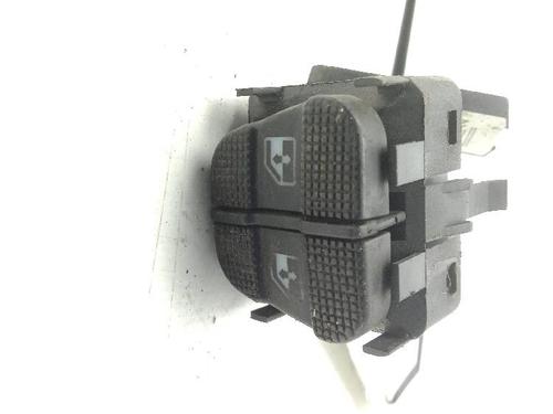 Used Left front window switch VW GOLF III (1H1) 2.0 (115 hp) 32313396