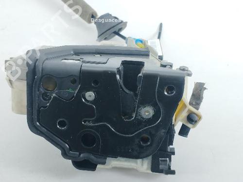 front-left-lock-audi-q3-8ub-8ug-2011-2012-2013-2014-2015-2016-2017-2018-2019-2020-24042038 main image