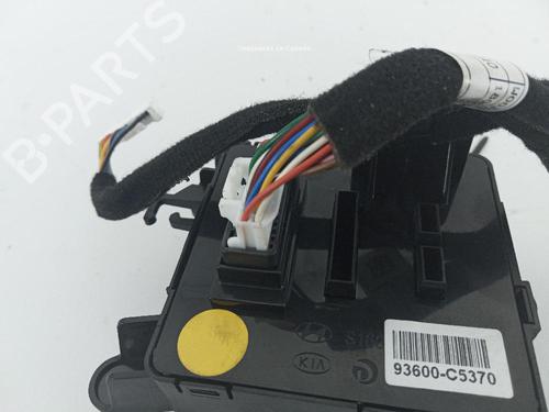 Switch KIA SORENTO III (UM) 2.2 CRDi | BP31989689I30