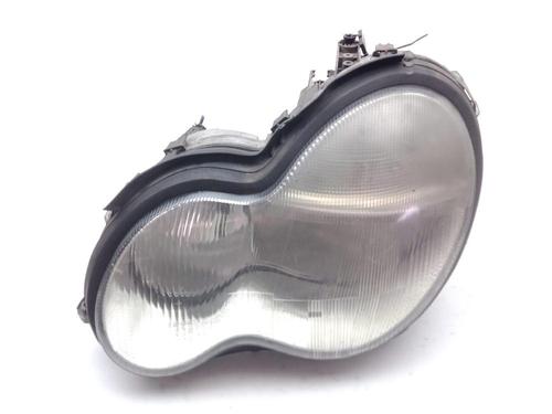 Used Left headlight Left headlight MERCEDES-BENZ C-CLASS (W203) C 220 CDI (203.006, 203.008) (143 hp) 18862051 18862051