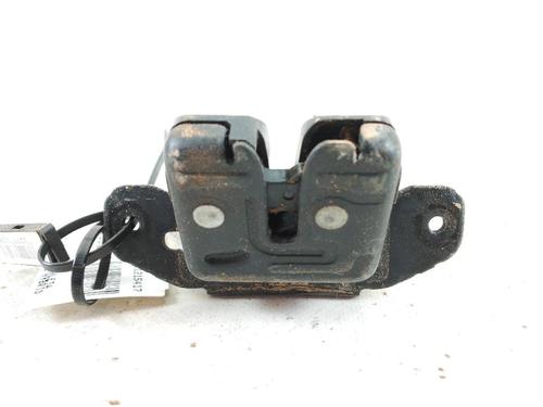 tailgate-lock-toyota-auris-_e18_-2012-2013-2014-2015-2016-2017-2018-2019-24578771 main image