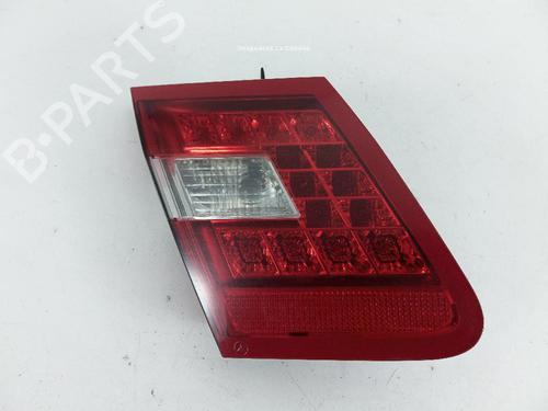 Used Left tailgate light Left tailgate light MERCEDES-BENZ E-CLASS (W212) E 250 CDI / BlueTEC (212.003, 212.004) (204 hp) 24042379 24042379