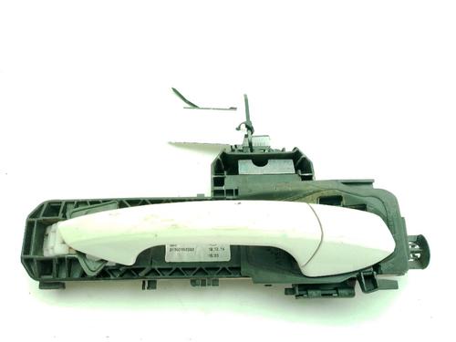 front-right-exterior-door-handle-mercedes-benz-gla-class-x156-2013-2014-2015-2016-2017-2018-2019-2020-2021-2022-31848308 main image