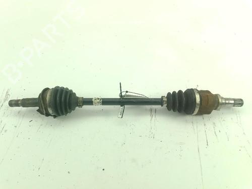 Used Left front driveshaft TOYOTA YARIS (_P9_) 1.33 VVT-i (NSP90_, NSP90R) (100 hp) 18360956