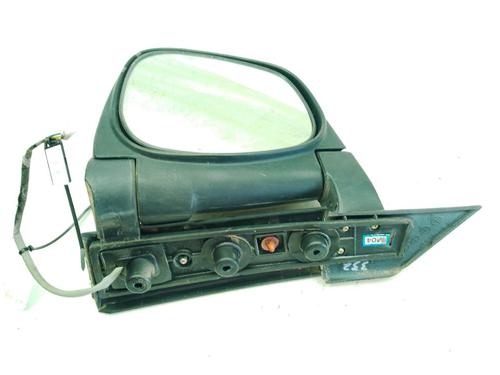 Used Left mirror HYUNDAI H-1 / STAREX Bus (A1) 2.5 TD (80 hp) 25734579