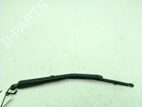 Used Rear windshield wiper arm BMW 1 (E87) 116 i (115 hp) 28620103