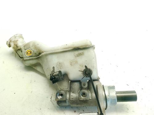 Used Brake master cylinder Brake master cylinder HYUNDAI i40 I (VF) 1.7 CRDi (116 hp) 24050527 24050527