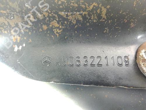 Right front suspension arm MERCEDES-BENZ SPRINTER 5-t Van (B906) 515 CDI (906.653, 906.655, 906.657) | BP24043046M13 