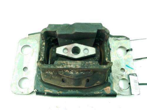 Used Engine mount Engine mount FORD MONDEO V Hatchback (CE) 1.5 EcoBoost (160 hp) 31915312 31915312