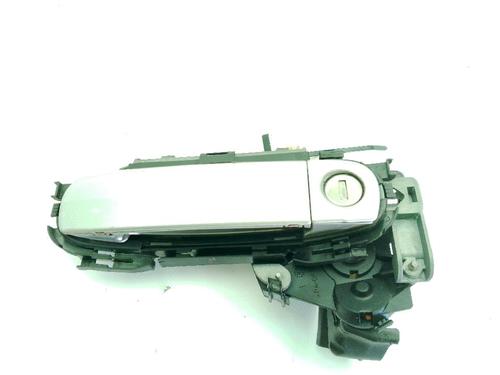 Used Front left exterior door handle AUDI A3 (8P1) 2.0 TDI 16V (140 hp) 31915334