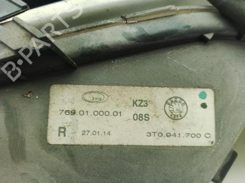 Right front fog light SKODA SUPERB II Estate (3T5) 2.0 TDI 16V | BP30919660C31