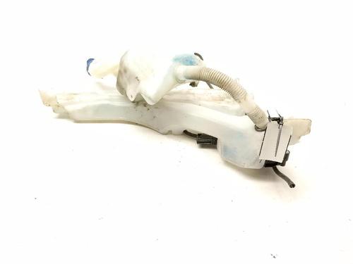 Used Windscreen washer tank Windscreen washer tank 39399490 39399490