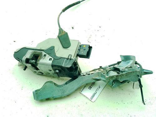 Used Front left lock PEUGEOT 208 I (CA_, CC_) 1.2 VTI 82 (82 hp) 24049882