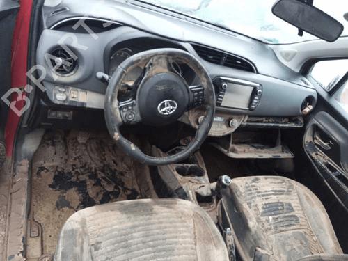 Used Parts TOYOTA YARIS (_P13_) 1.0 (KSP130) 1713567