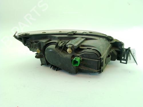 Left headlight FORD MONDEO III Saloon (B4Y) 2.0 TDCi | BP26652116C28 