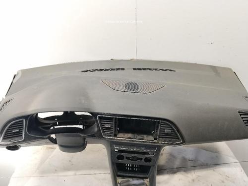 Dashboard SEAT LEON (5F1) 1.6 TDI | BP35943200C46 - Image 4