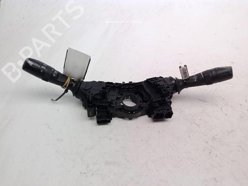 Used Headlight switch TOYOTA AURIS Estate (_E18_) 1.8 Hybrid (ZWE186_, ZWE186R, ZWE186H) (136 hp) 28350903