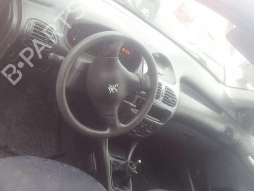 Used Parts PEUGEOT 206 Hatchback (2A/C) 1.4 i 4958503