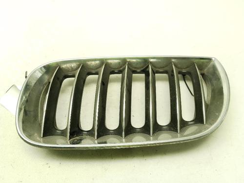 Used Grille Grille BMW X3 (E83) 3.0 d (204 hp) 36430465 36430465
