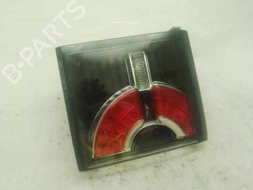 Used Right tailgate light LAND ROVER DISCOVERY SPORT (L550) 2.0 D (150 hp) 32260171