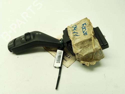 Used Headlight switch FORD FOCUS II (DA_, HCP, DP) [2004-2013]  32313476
