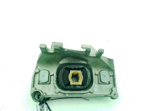 Used Engine mount RENAULT CAPTUR I (J5_, H5_) 1.2 TCe 120 (118 hp) 31125542