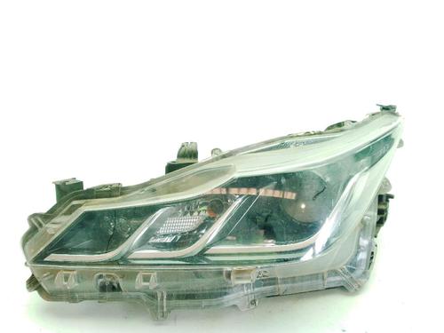 Used Left headlight Left headlight TOYOTA COROLLA Saloon (_E21_) 1.8 VVTi Hybrid (ZWE211) (122 hp) 33426236 33426236