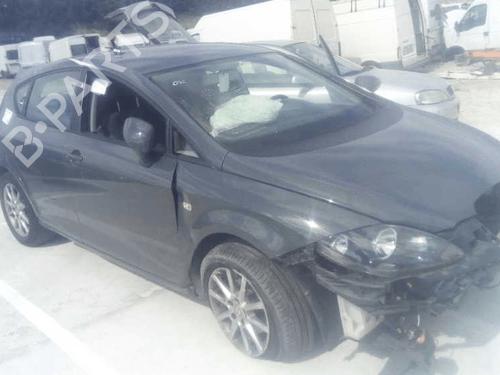 Left front brake caliper SEAT LEON (1P1) 1.9 TDI | BP25781382M105 