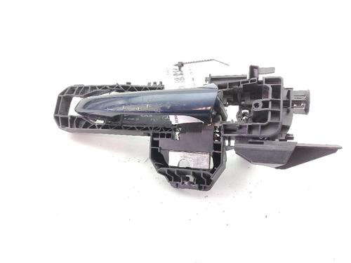 Used Rear left exterior door handle MERCEDES-BENZ GLA-CLASS (X156) GLA 200 CDI / d (156.908) (136 hp) 18372510
