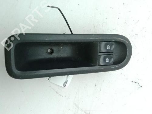 Used Left front window switch Left front window switch RENAULT CLIO III (BR0/1, CR0/1) 1.5 dCi (BR17, CR17) (86 hp) 24046427 24046427