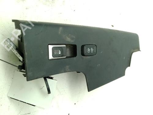 right-front-window-switch-hyundai-h350-van-2015-33975515 main image
