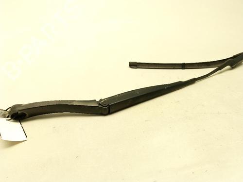 front-windshield-wiper-arm-lynk-co-01-2017-38795113 main image