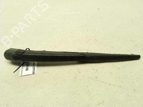Used Rear windshield wiper arm Rear windshield wiper arm 39262950 39262950