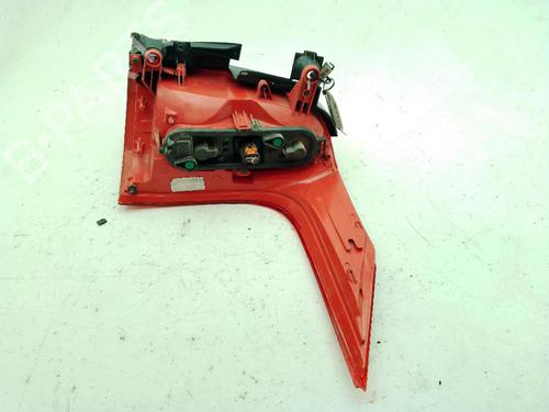Left taillight PEUGEOT 5008 II (MC_, MJ_, MR_, M4_) 1.6 BlueHDi 120 (MCBHZH, MCBHZW) | BP28578180C34 