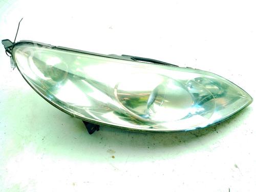Used Right headlight PEUGEOT 407 (6D_) 2.2 HDi 170 (6D4HTH) (170 hp) 24051653
